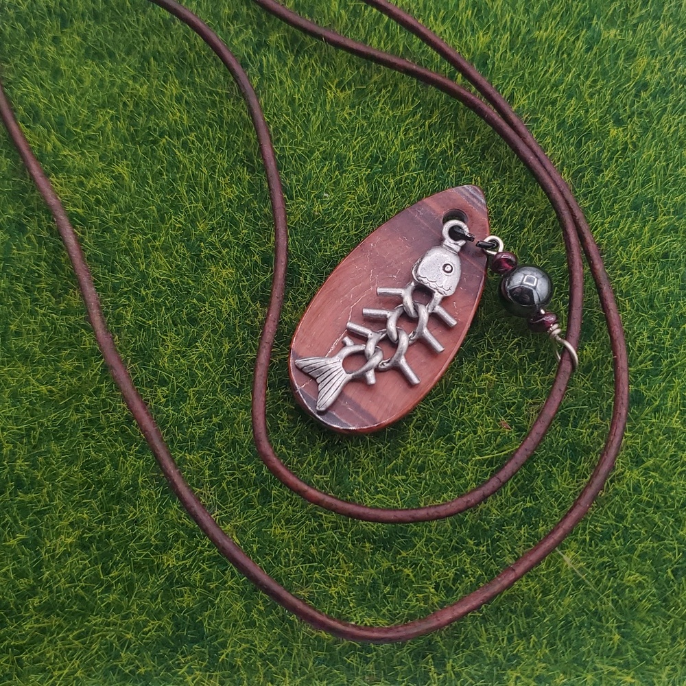 Cherry blossom Natural Stone Silver Fish Pendant Leather Necklace 22 Inch N3908